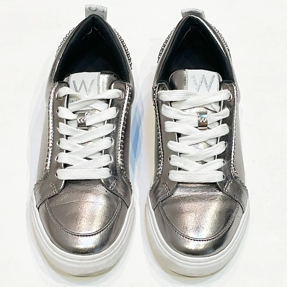 Westies Tori metallic silver stud lace up sneakers size 5